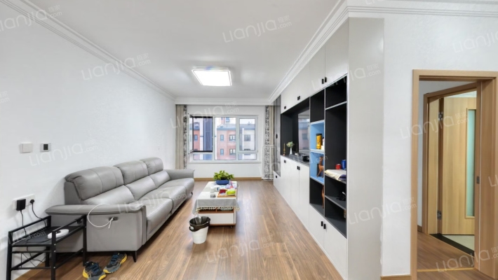 瑞泽苑二手房实景图