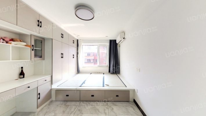 新华西社区二手房实景图