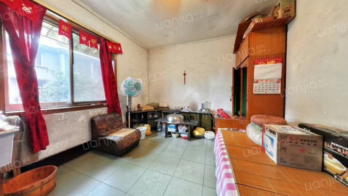 水碾河路6号二手房实景图