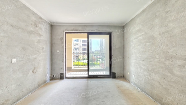 融信江湾城三期二手房实景图