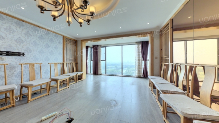 金沙湖高尔夫观邸南区一期二手房实景图