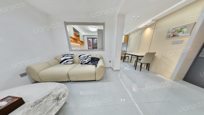 赞新小区二手房实景图