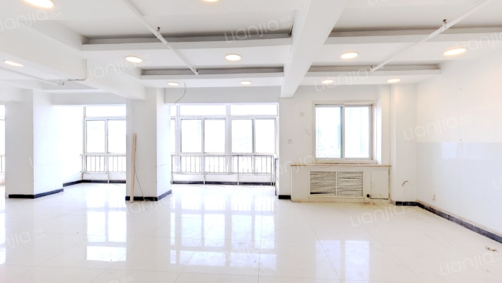 华宜大厦二手房实景图