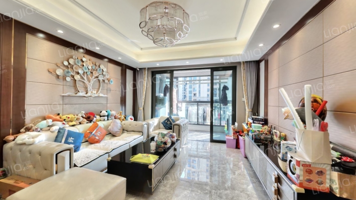 恒大珺睿府二手房实景图