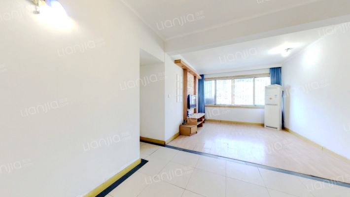 松石北路二手房实景图