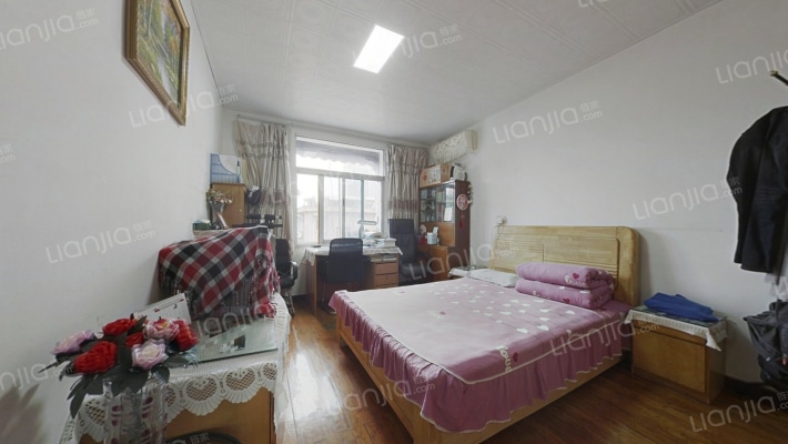 自行车公司宿舍二手房实景图