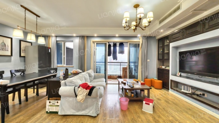 东原翡翠明珠二手房实景图