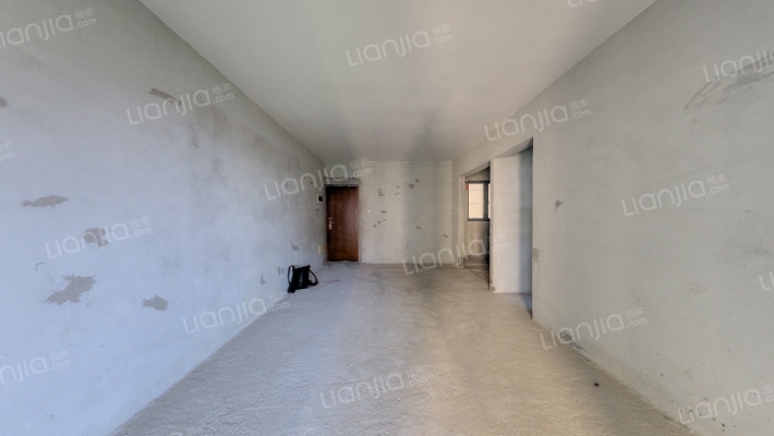 名远幸福里二手房实景图