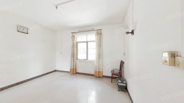 白屋玫裕新村二手房实景图