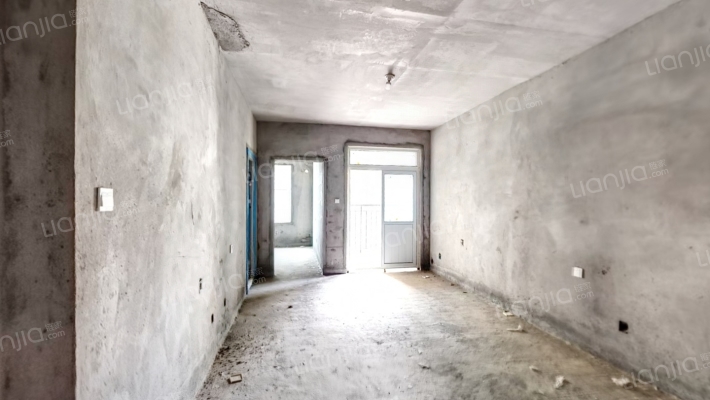 贾鲁嘉苑A区二手房实景图