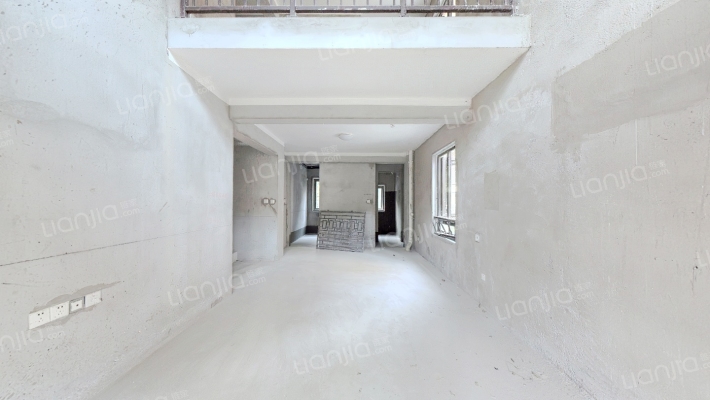 金轮湖晓兰庭二手房实景图