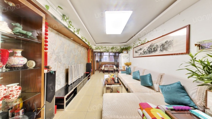 学生城住宅二手房实景图