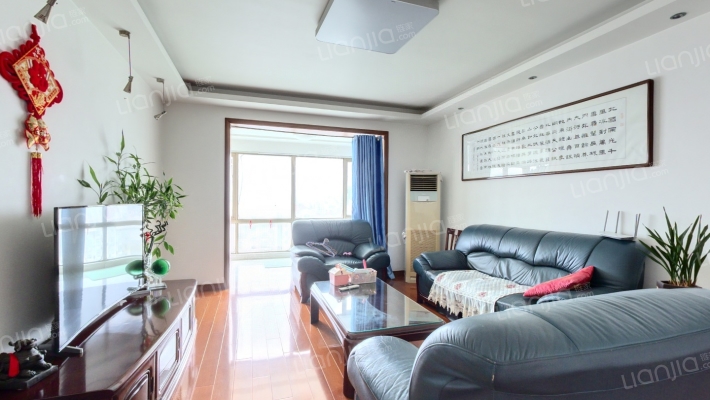 龙凤花园隽凤园二手房实景图