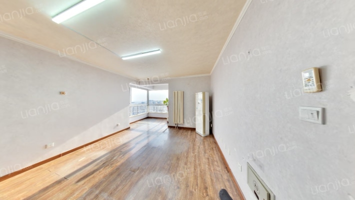 尚东雅园二手房实景图