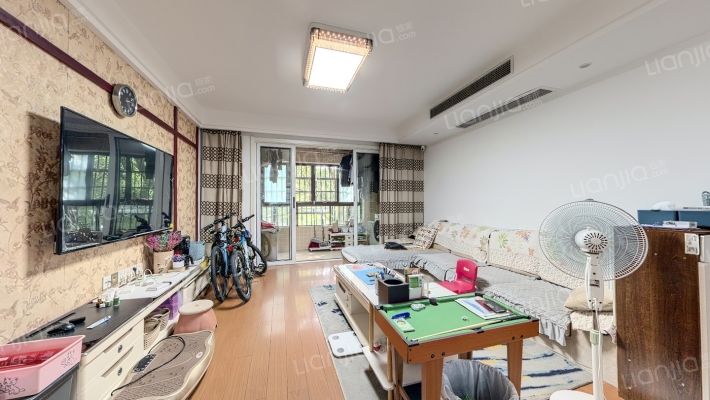 绿景华庭二手房实景图