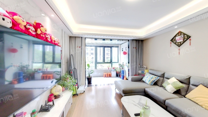 中海翠湖溪岸二手房实景图