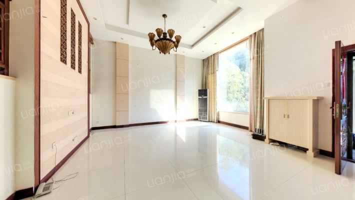 君临太湖泽惠家园二手房实景图