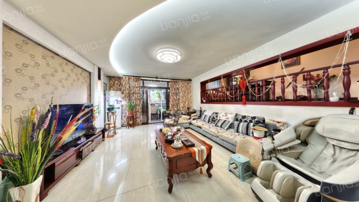 银丰别墅二手房实景图