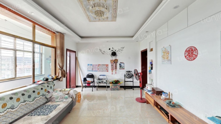 农垦小区二手房实景图