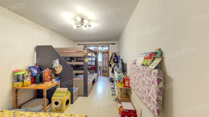 天新里二手房实景图