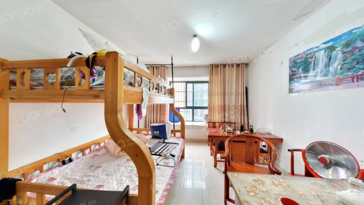 万圣家园C区二手房实景图