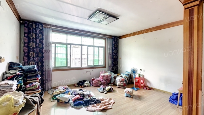 州教育局宿舍二手房实景图