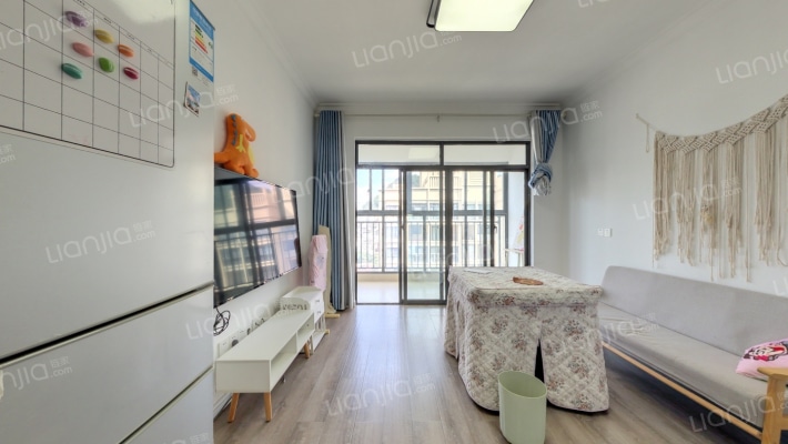 观水国际二手房实景图