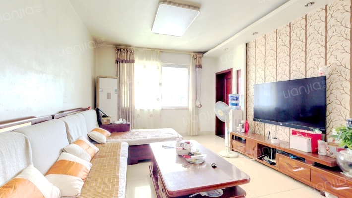 北回归线一期二手房实景图