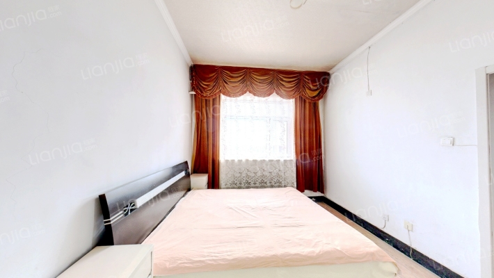 育英中学东宿舍二手房实景图