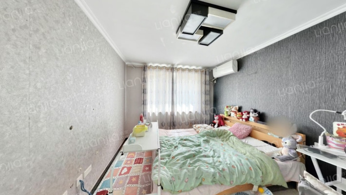 富诚里二手房实景图