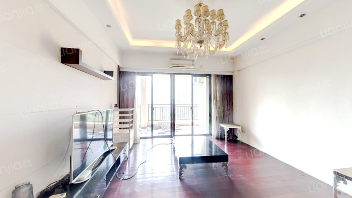 布查特官邸I期二手房实景图