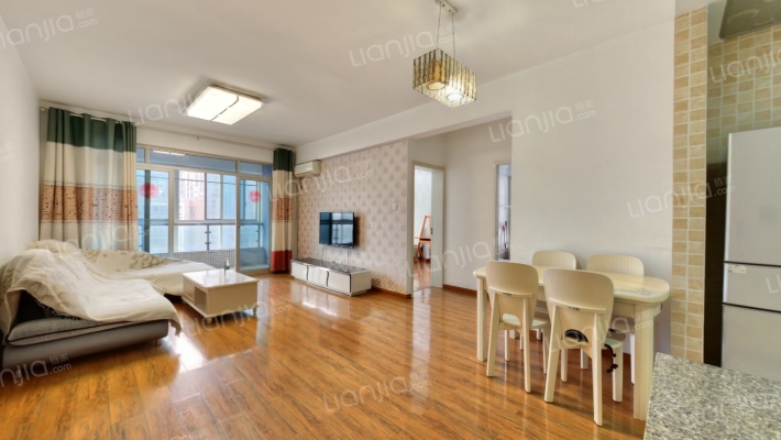 现代城二手房实景图