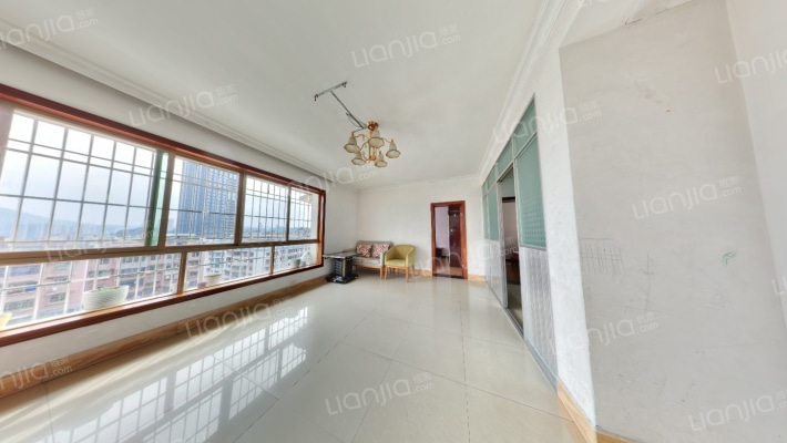 新兴花园二手房实景图