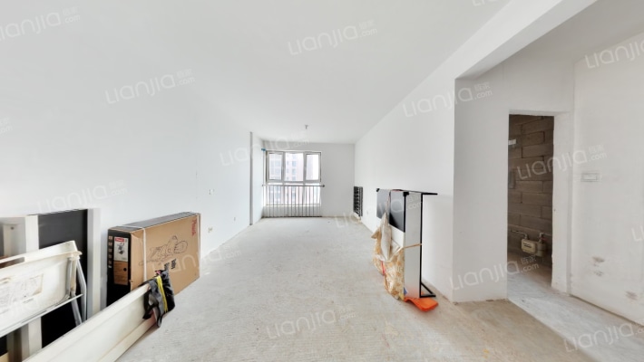 林荫大道二手房实景图