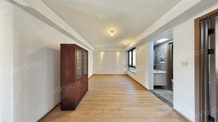 中交锦数双河苑北区二手房实景图