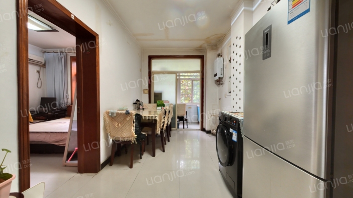 保健院家属楼二手房实景图