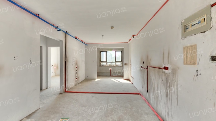 鲁商泰晤士小镇二手房实景图