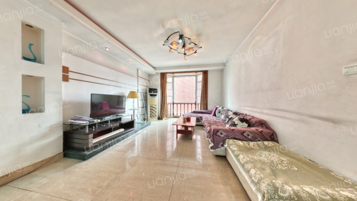 亲水美居二手房实景图