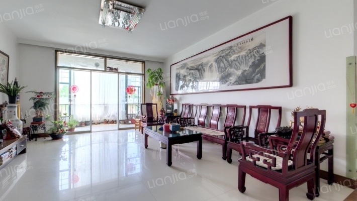 宁馨小区二手房实景图