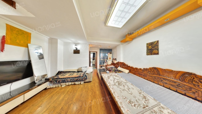 锦宏嘉华苑二手房实景图