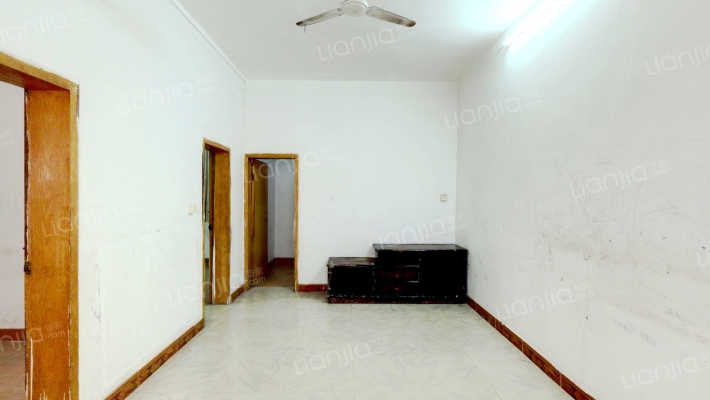 石洛路二手房实景图