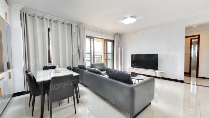 龙光城北八期二手房实景图