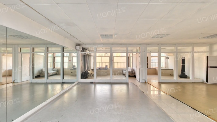 维一星城国际二手房实景图