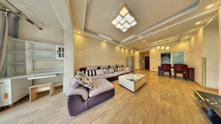 泰祺棕榈湖三期二手房实景图