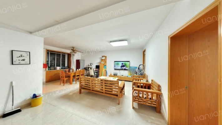 新禾家苑二手房实景图