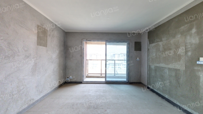 金地格林春岸二期二手房实景图