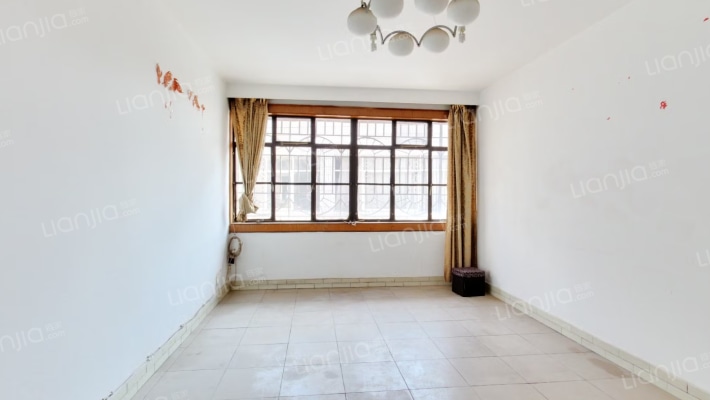 艺术学院宿舍二手房实景图