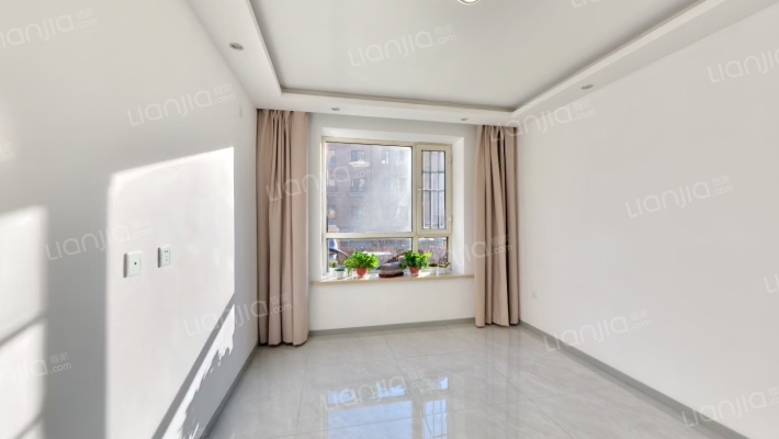 万盛理想国米拉小镇二手房实景图