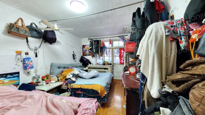 五一广场二手房实景图