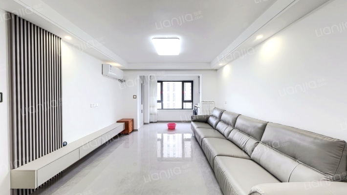 潮白河孔雀城逸翠园二手房实景图